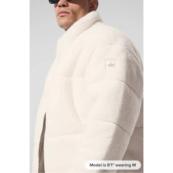 Men’s Alo Yoga Sherpa Stage Puffer - Picture 14 of 16